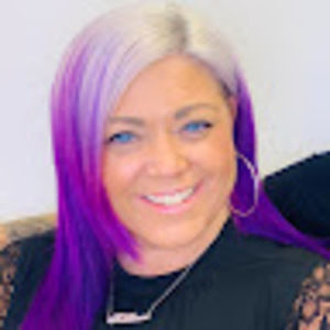 Meet your Posher, Dana